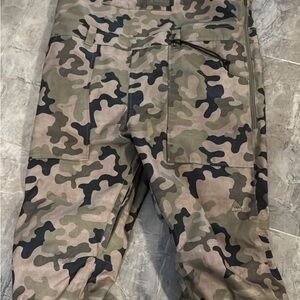 Burton Avalon Camouflage Outdoor Bib Pants